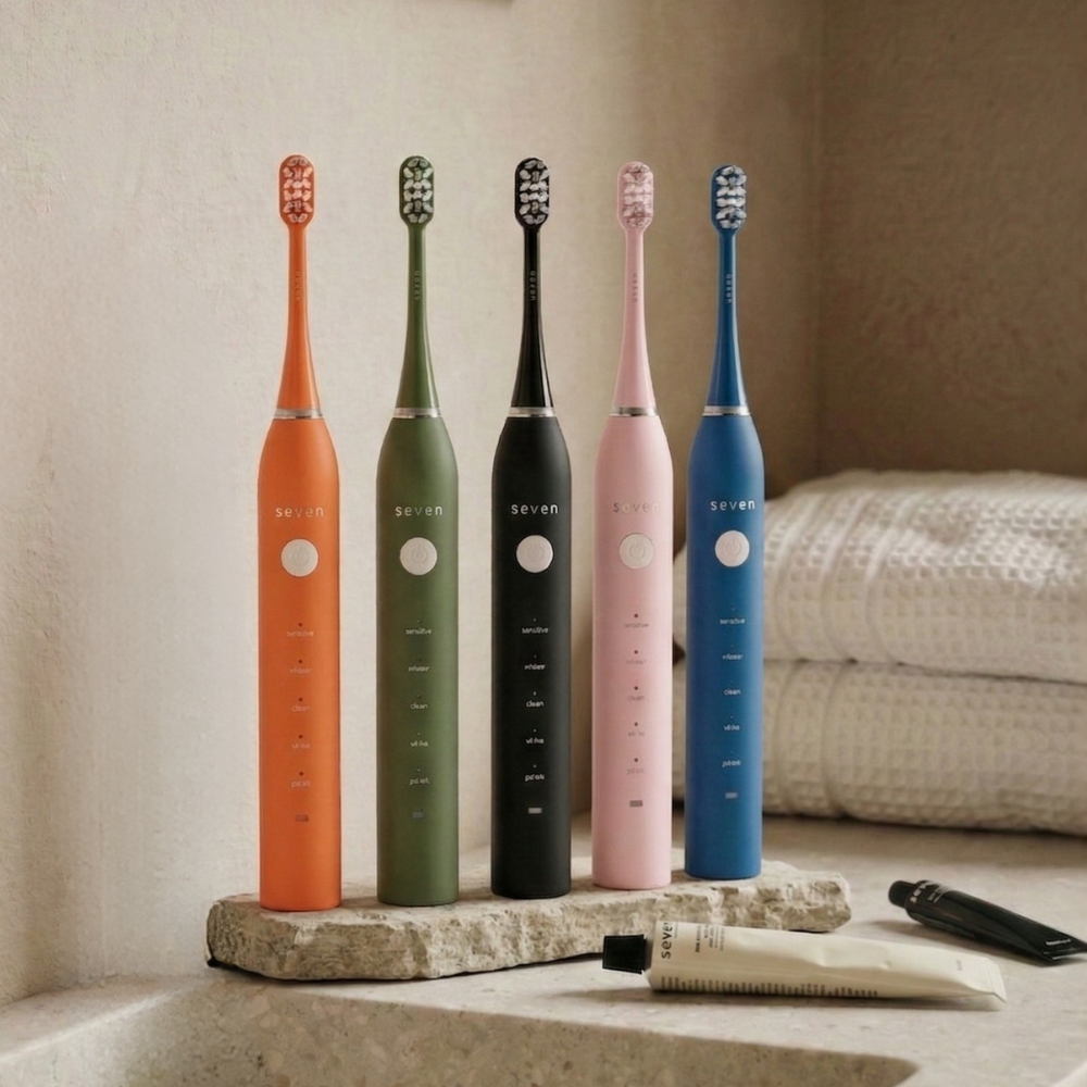 The SuperBrush Pro- Matte Black